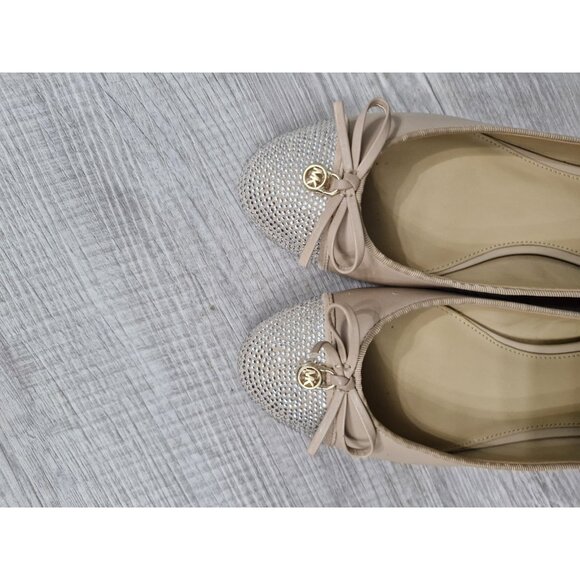 Michael Kors Silver glitter Front bow W/ Charms flat size 7-7.5M - Picture 8 of 16